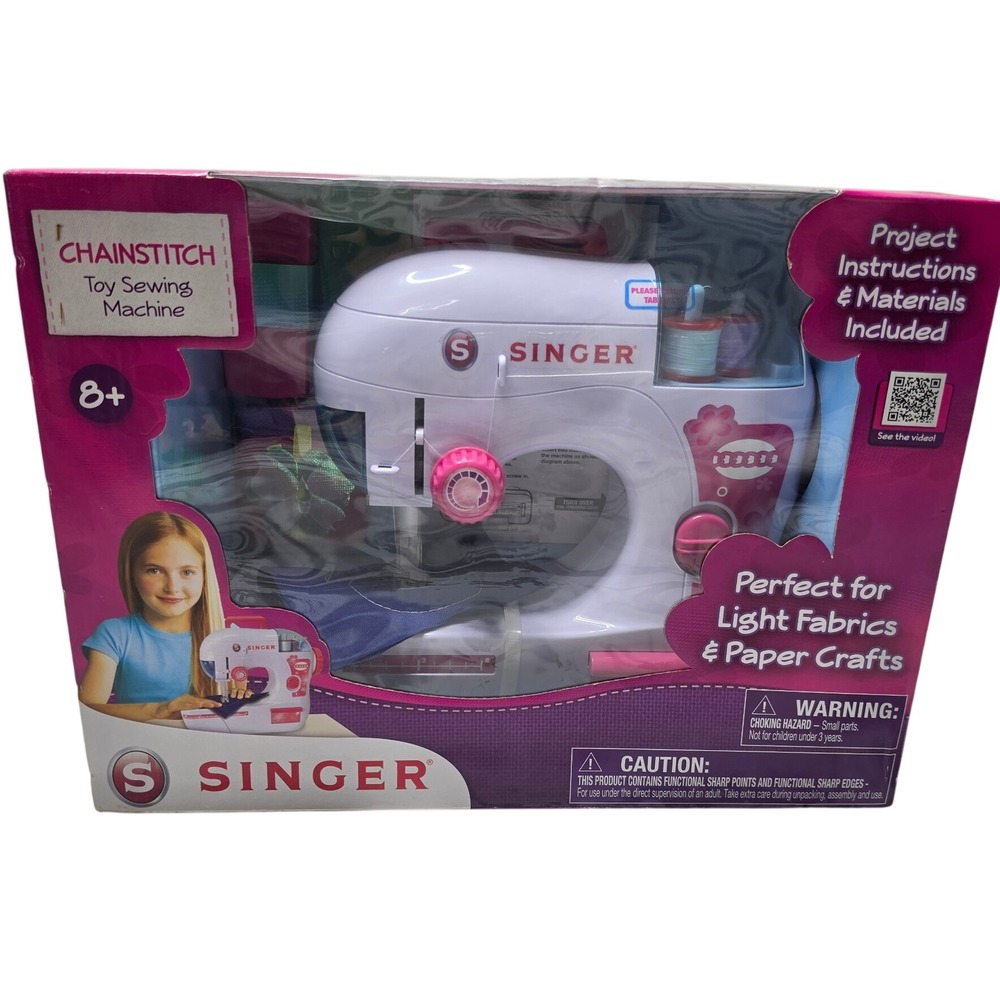 Singer Chainstitch Toy Sewing Machine Kids Arts and Crafts Project Kit A2214WM